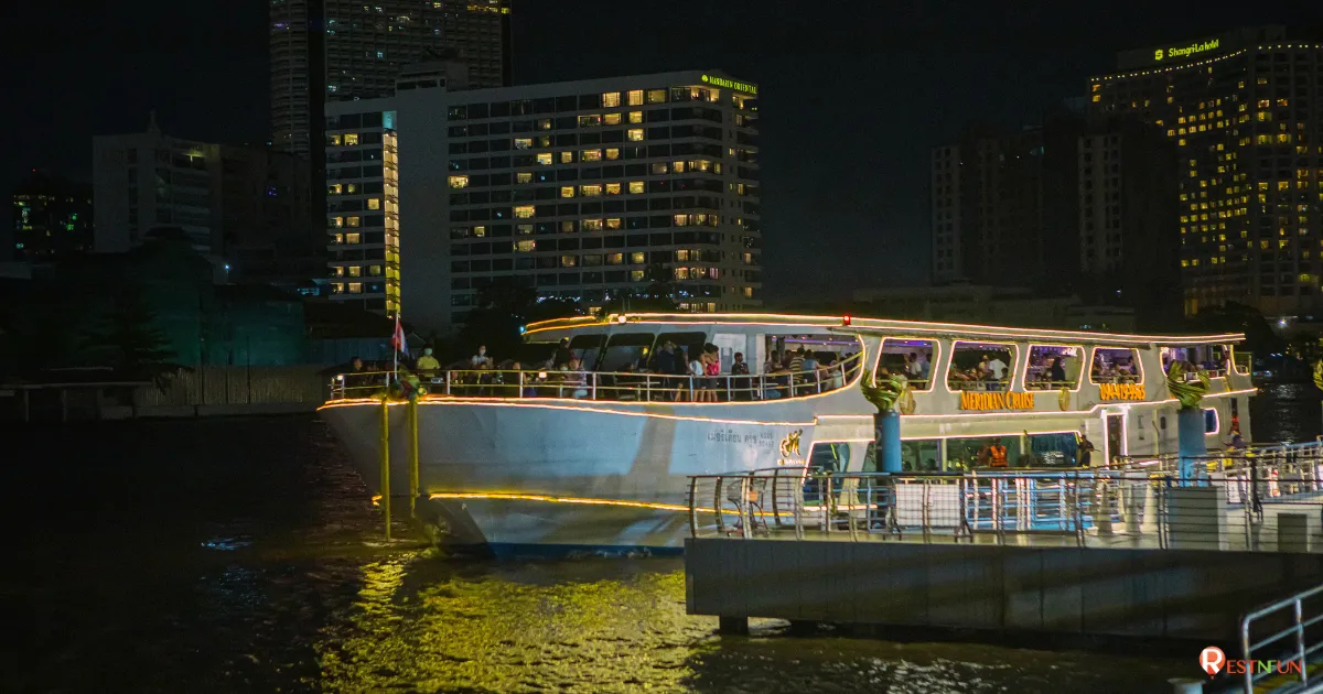 เรือบุฟเฟ่ต์ meridian dinner cruise สวยงาม อลังการมาก